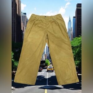 CORDUROY WOMEN’S PANTS, NWOT. COLOR:YELLOW